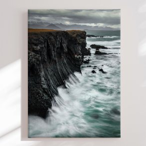 L�rredstryk - Arnarstapi Cliffs - Mads Iversen