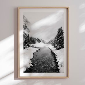Framed poster - Frozen River