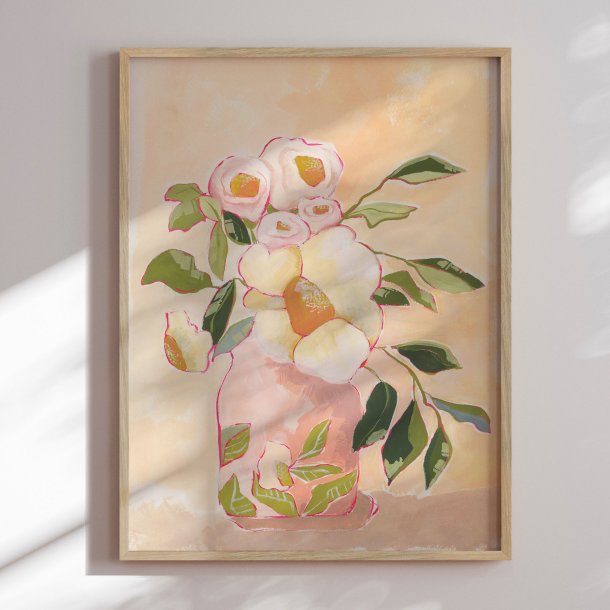 Luxury framed art - Flourish Vase - Lucrecia Caporale