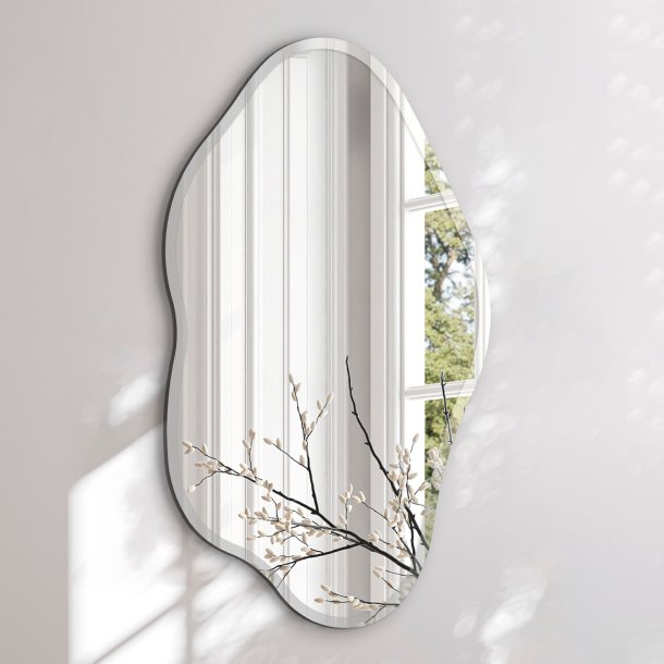 Organic mirror with beveled edge - Stream